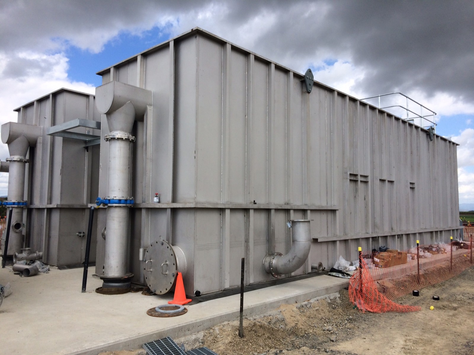 Steel tanks and pipework of the Marian packaged water treatment plant
